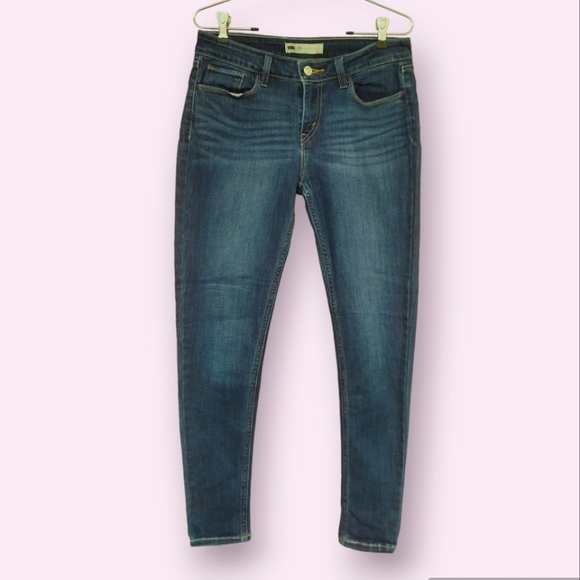 Levi's Denim - *SALE* EUC Levi's Skinny Jeans Size 29